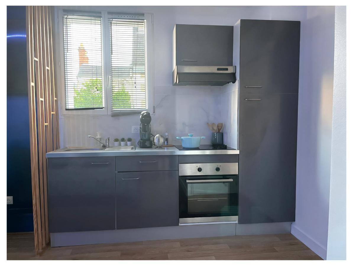 Sauna & Detente - Privee - - Netflix Apartment Tours